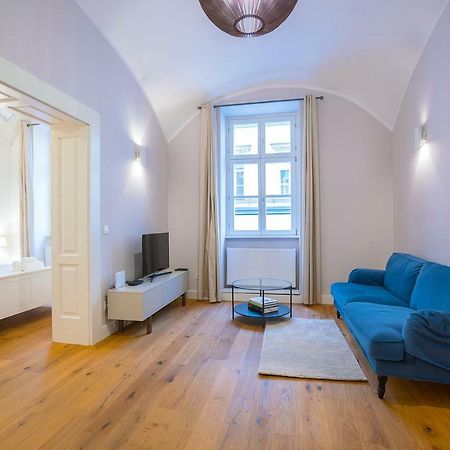 Deluxe Apartment Talia Zagreb Exteriör bild